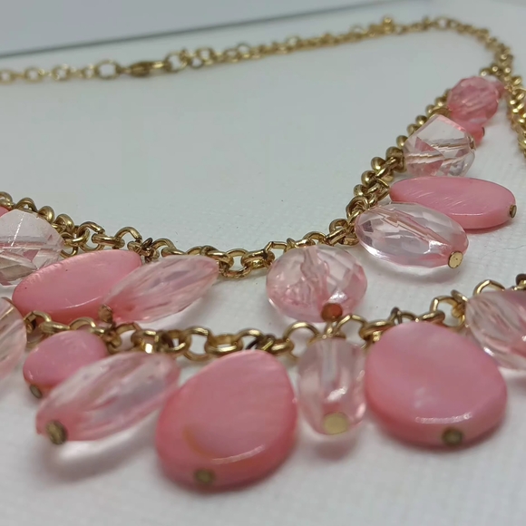 Pink and Gold Bead Necklace - Picture 2 of 7